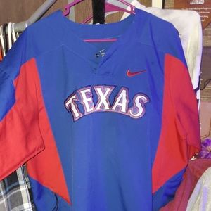 Nike Texas Rangers on-field pullover